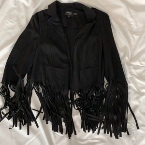 Vakko sport black suede-cloth fringed jacket. Size XL